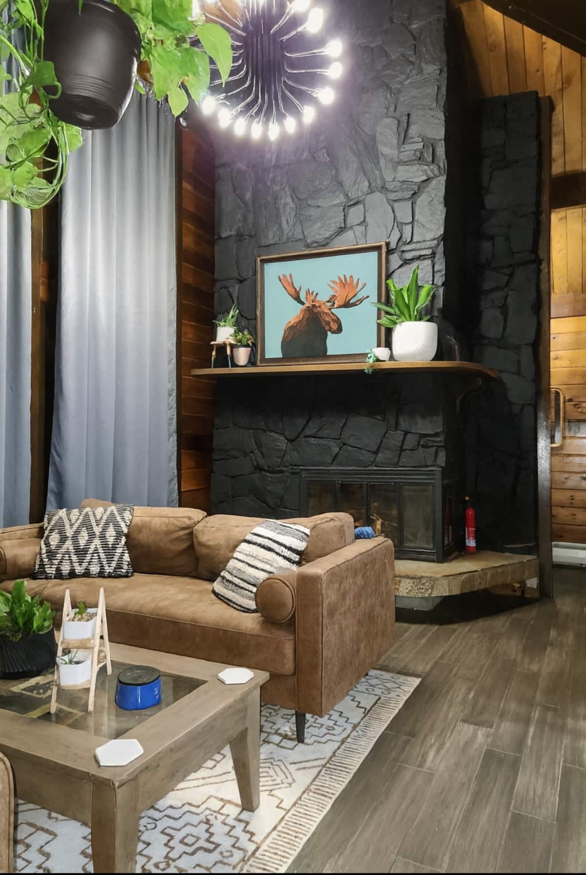 Living room and fireplace at Moose Manor